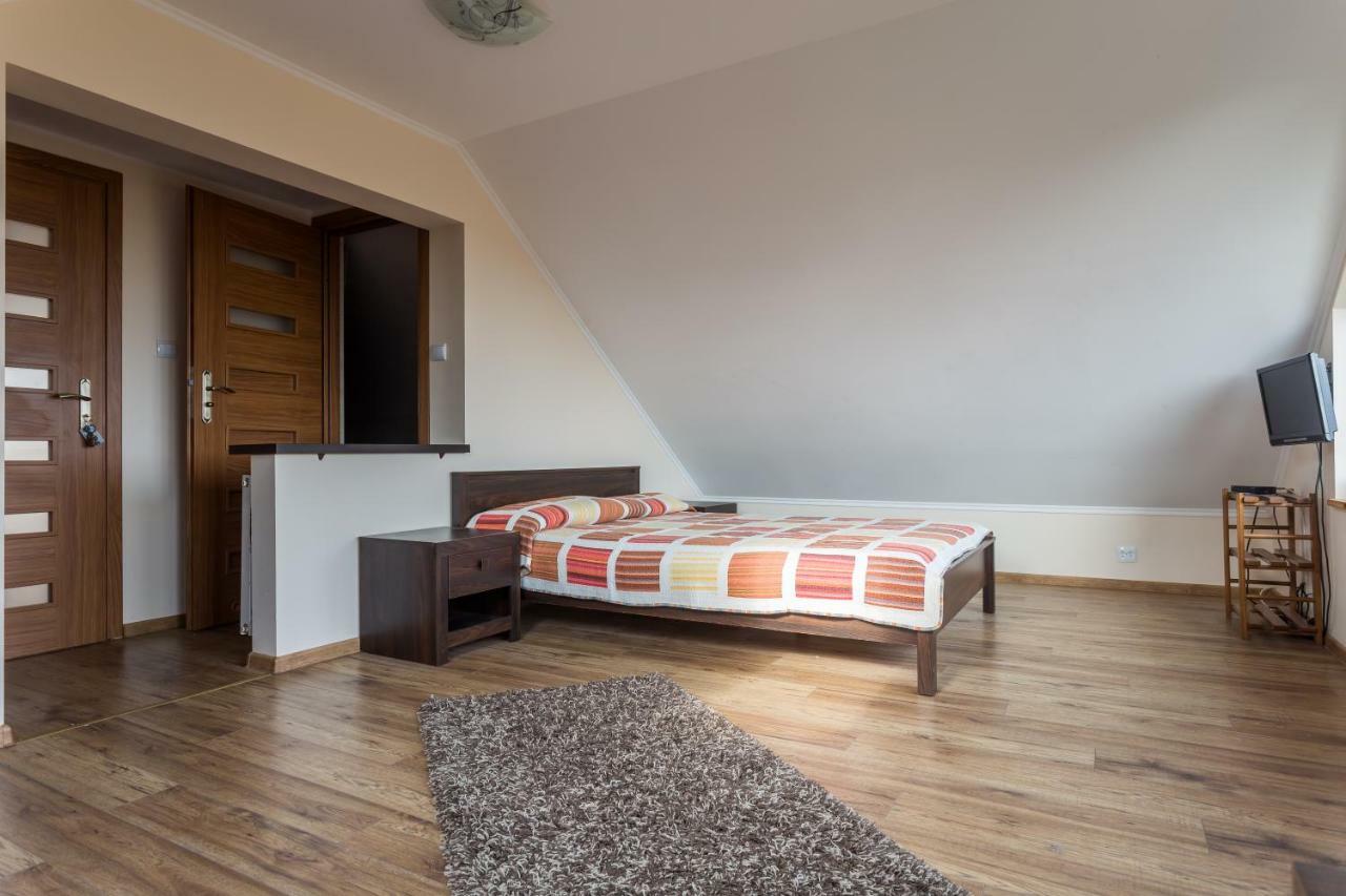 Pokoje Goscinne "Spokojna 10" 600-065-145 Polanczyk Bagian luar foto